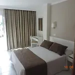 Hostal Residencia Sutimar