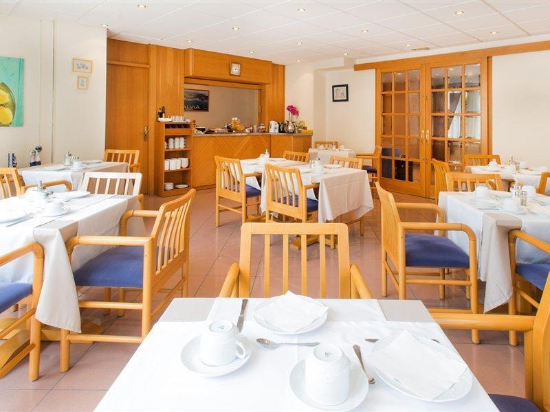 Residencia Sutimar Pensión 3*